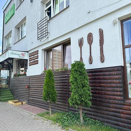 Smart2Stay U Jakuba Warschau Buitenkant foto
