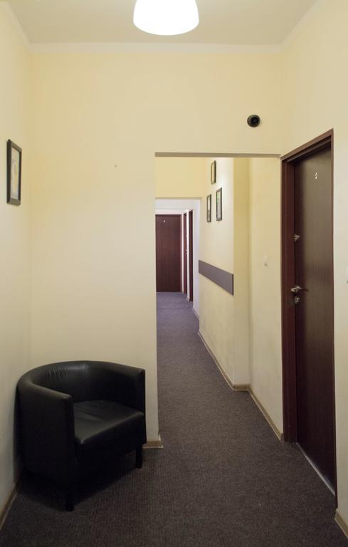 Smart2Stay U Jakuba Warschau Buitenkant foto
