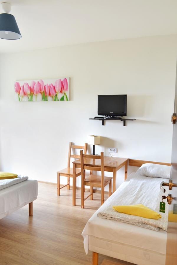 Smart2Stay U Jakuba Warschau Buitenkant foto